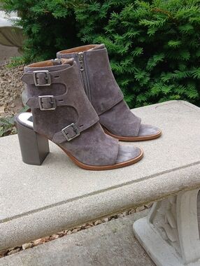 "RAG & BONE" Size 9.5 /39.5 Marta Suede Gray Block Heel Leather Shoes
